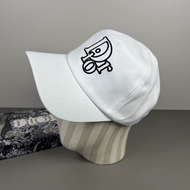 Dior Cap dx (1817)
