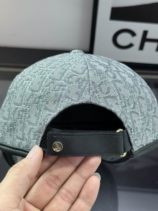 Dior Cap dx (2038)