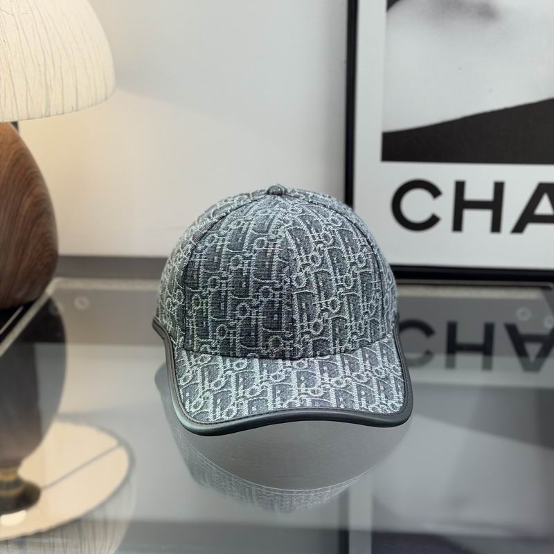 Dior Cap dx (2049)