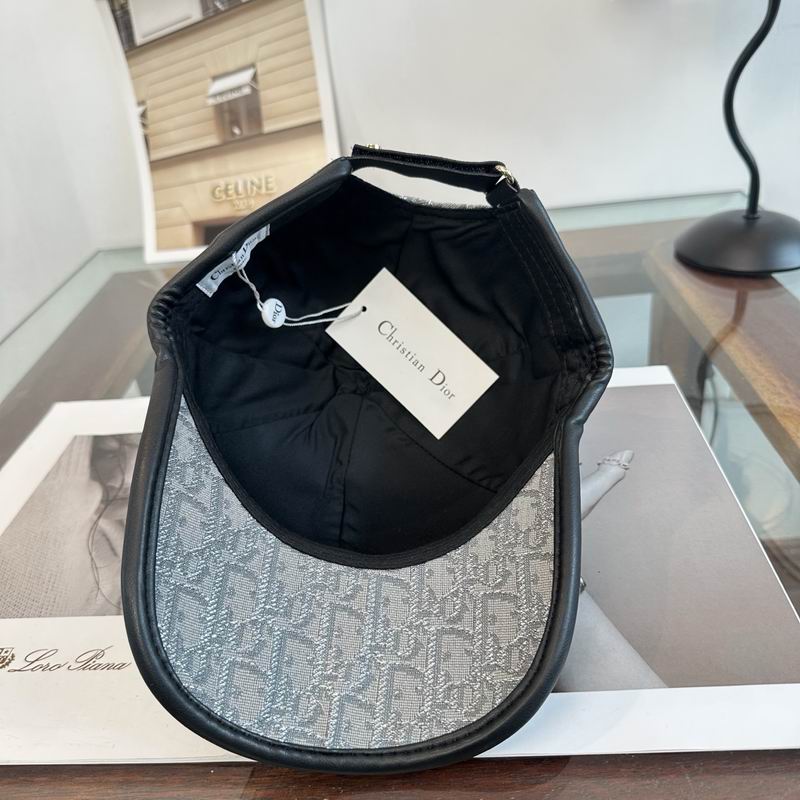 Dior Cap dx (325)