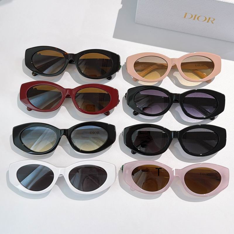 Dior Clover 54 19-140 a09