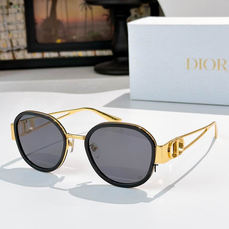 Dior S17F 56 22-138 a03