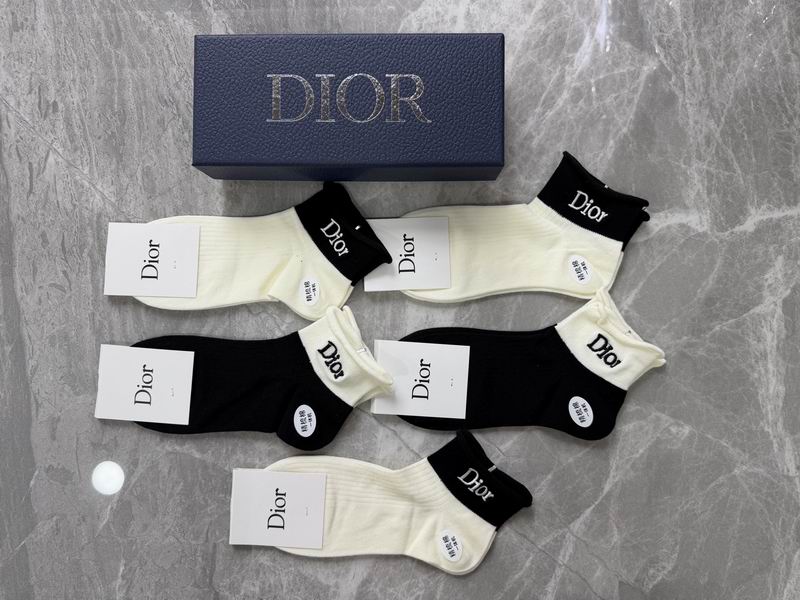 Dior Socks QY (217)