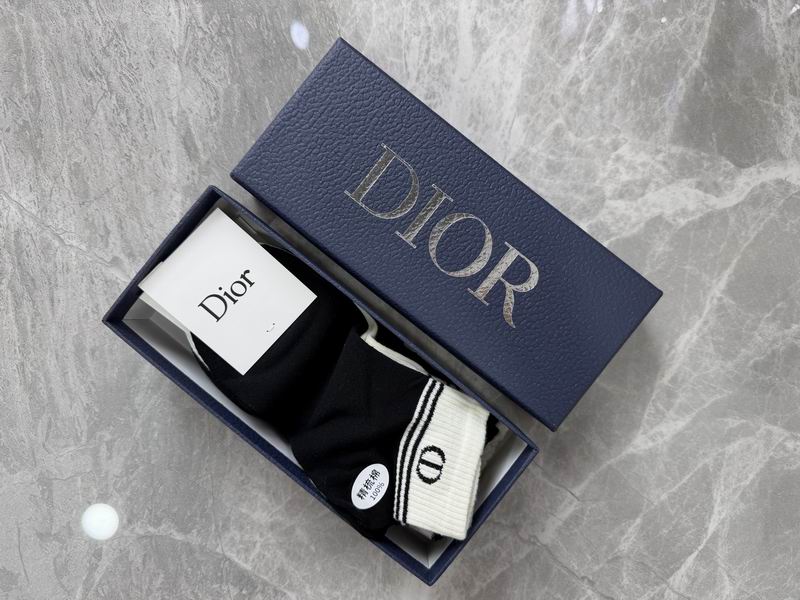 Dior Socks QY (220)