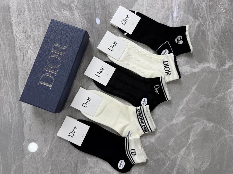 Dior Socks QY (221)