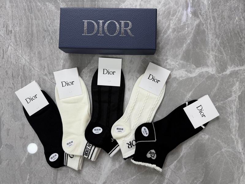Dior Socks QY (224)