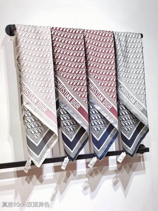Dior silk scarf 90X90cm E20 (30)