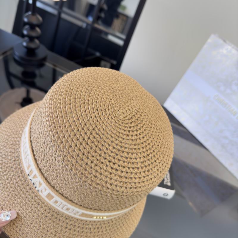 Dior top hat (339)