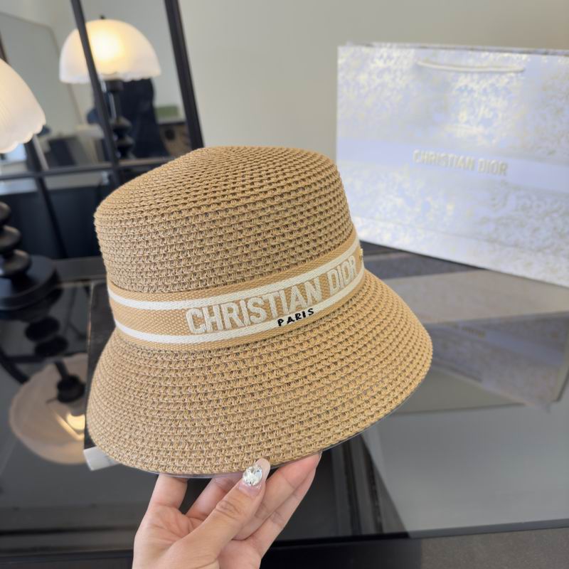 Dior top hat (342)
