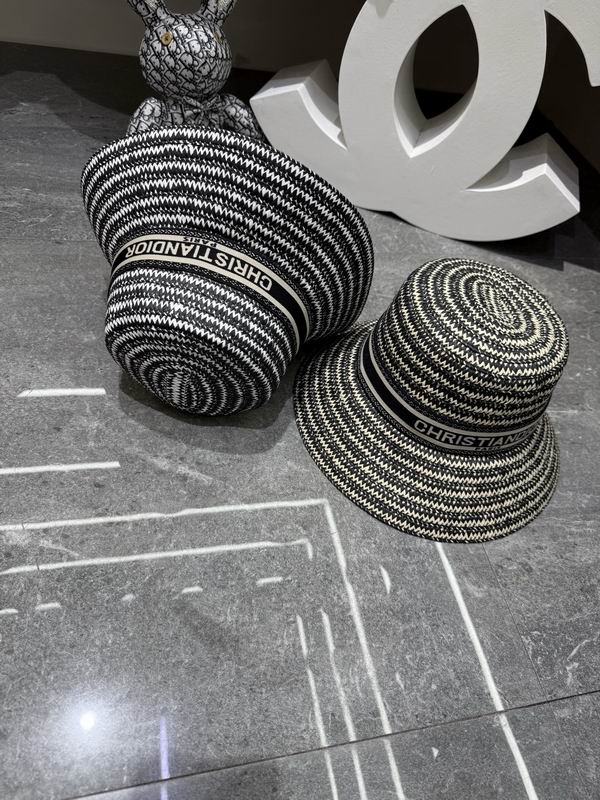 Dior top hat dx (256)