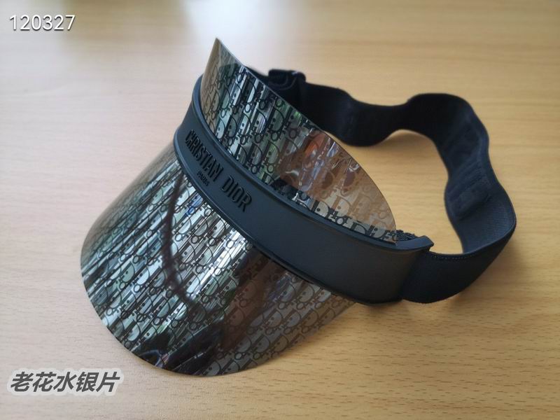 Dior visor 8L (42)