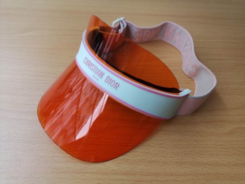 Dior visor 8L (70)
