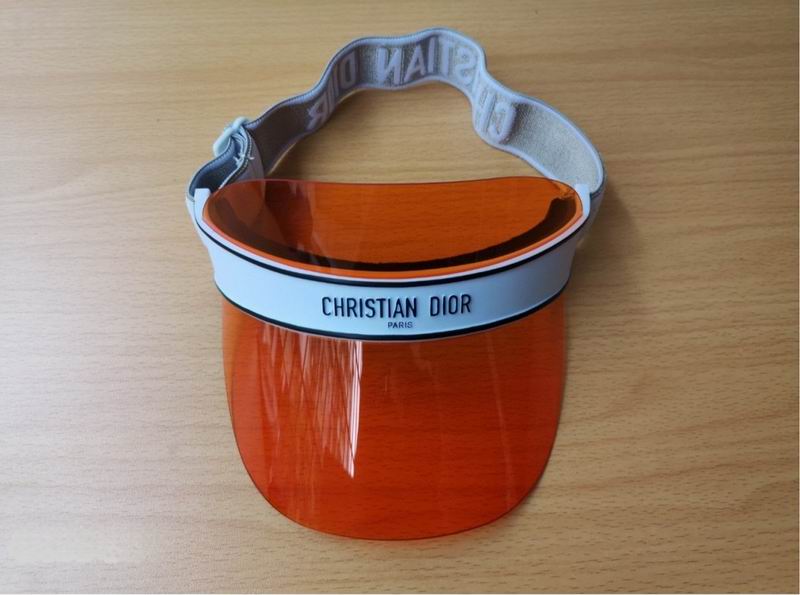 Dior visor 8L (75)