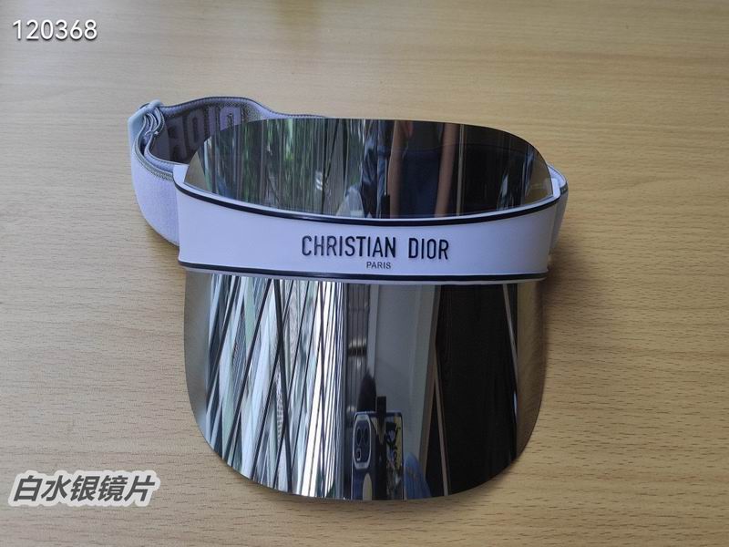 Dior visor 8L (85)