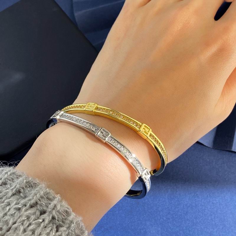 Fendi  Bracelet  03yxs01 (3)