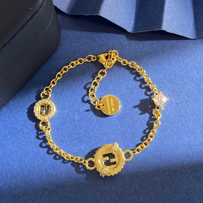 Fendi  Bracelet  03yxs03 (3)