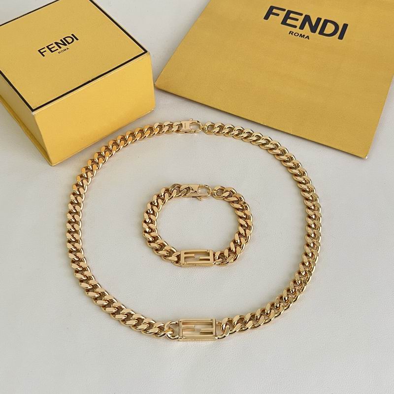 Fendi  Suits 04yxs01 (2)