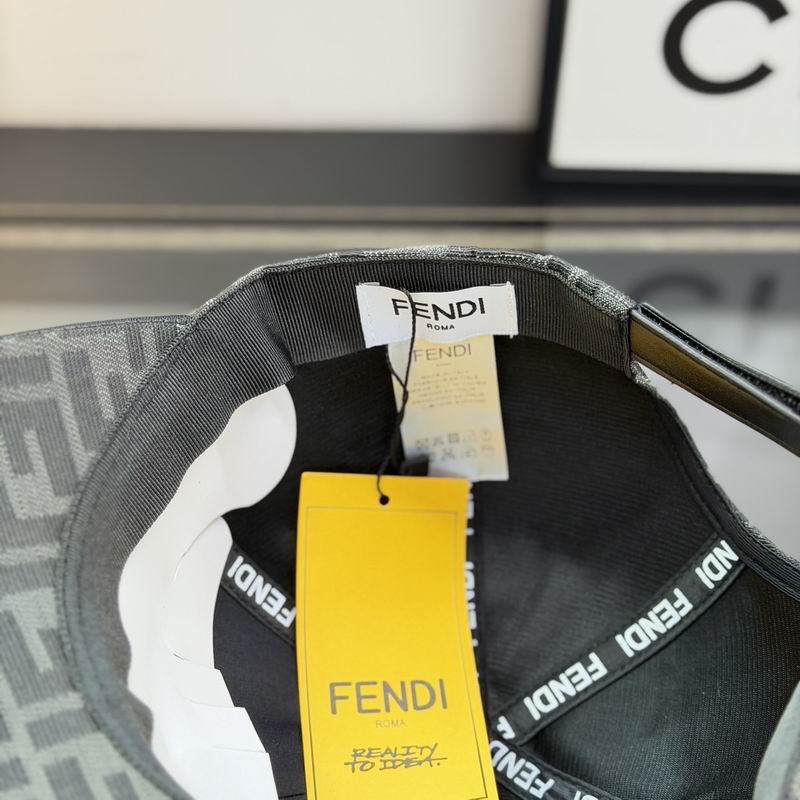 Fendi Cap dx (2003)