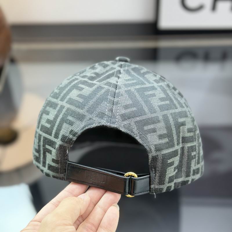 Fendi Cap dx (2005)