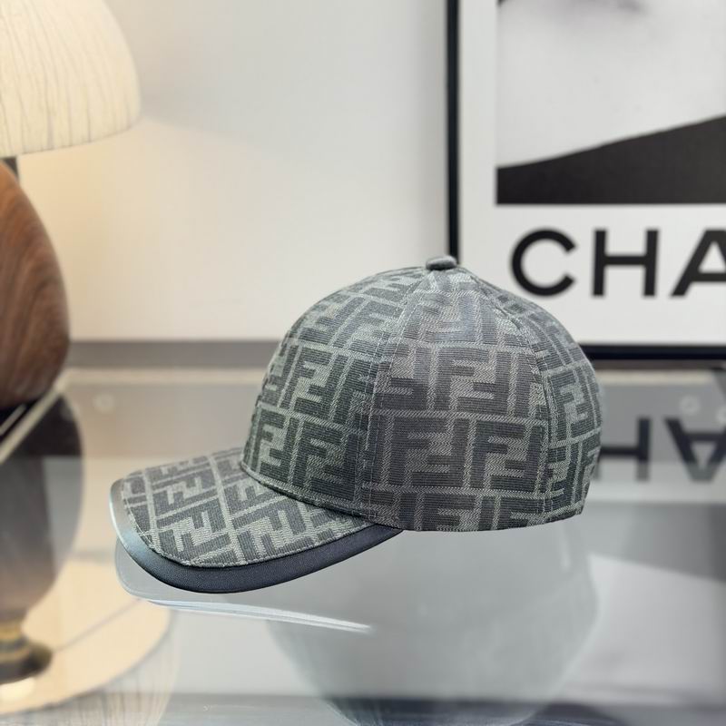 Fendi Cap dx (2009)