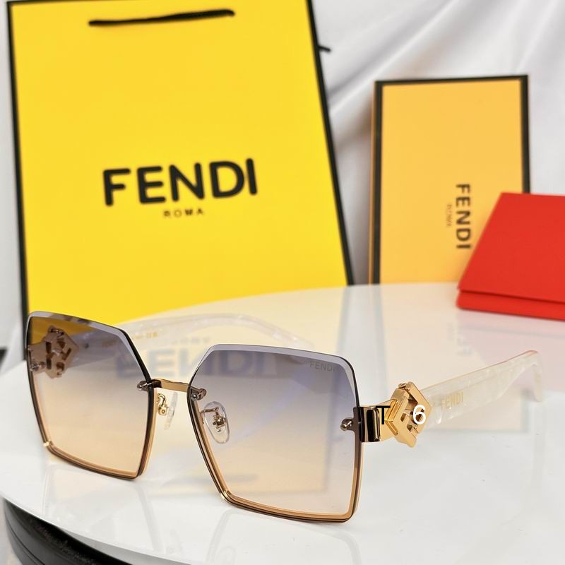 Fendi FE40151I 62 16-140 e05