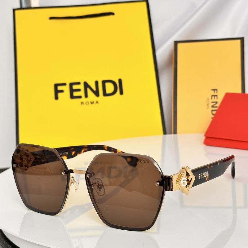 Fendi FE40152I 62 16-140 e02