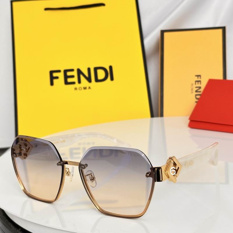 Fendi FE40152I 62 16-140 e06
