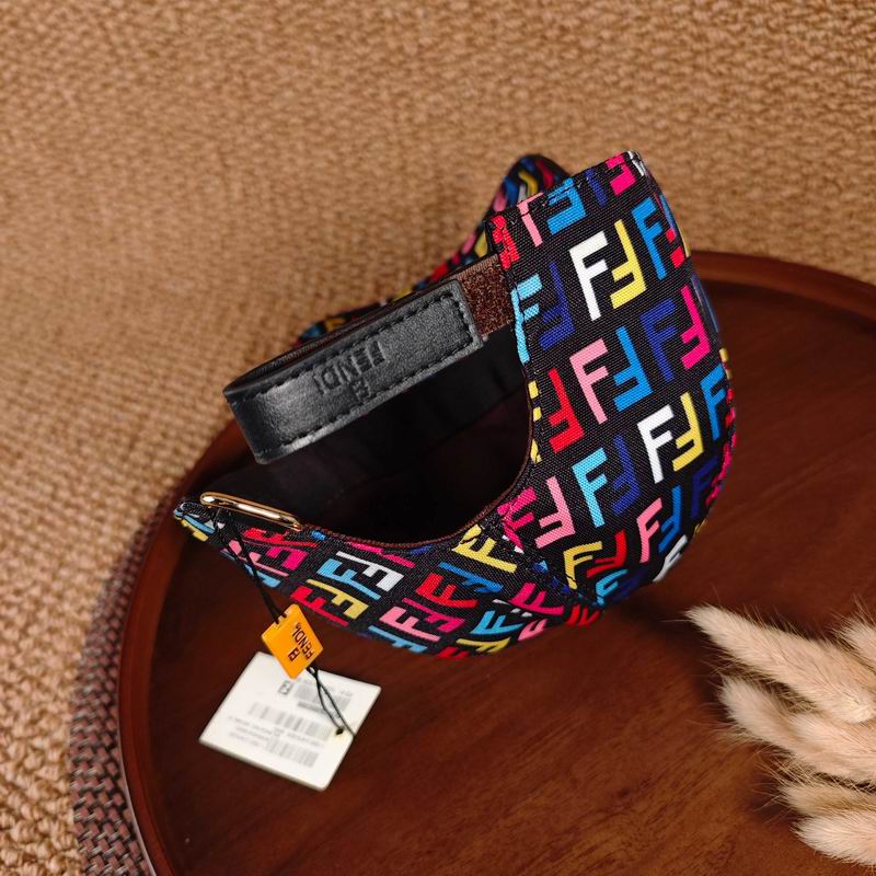 Fendi cap dx (354)