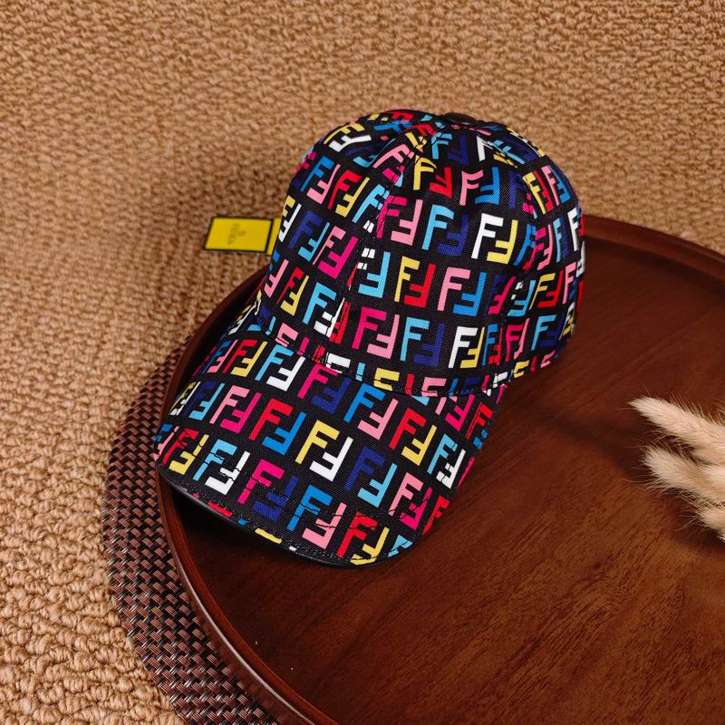 Fendi cap dx (360)