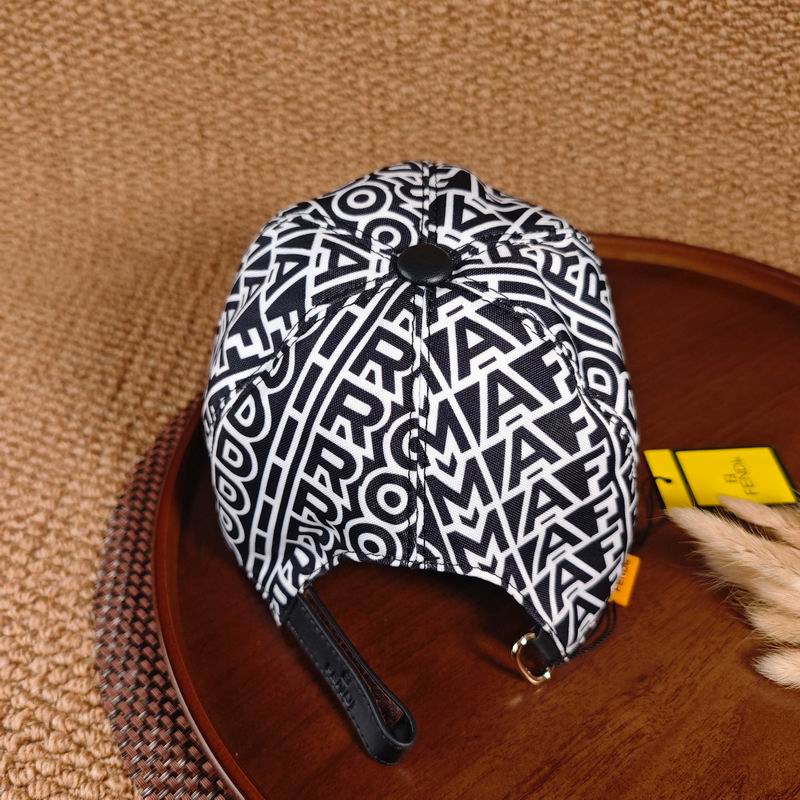 Fendi cap dx (382)