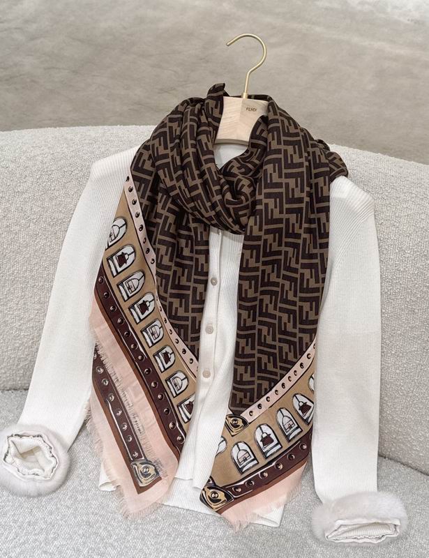 Fendi scarf 135X135cm E29 (1)