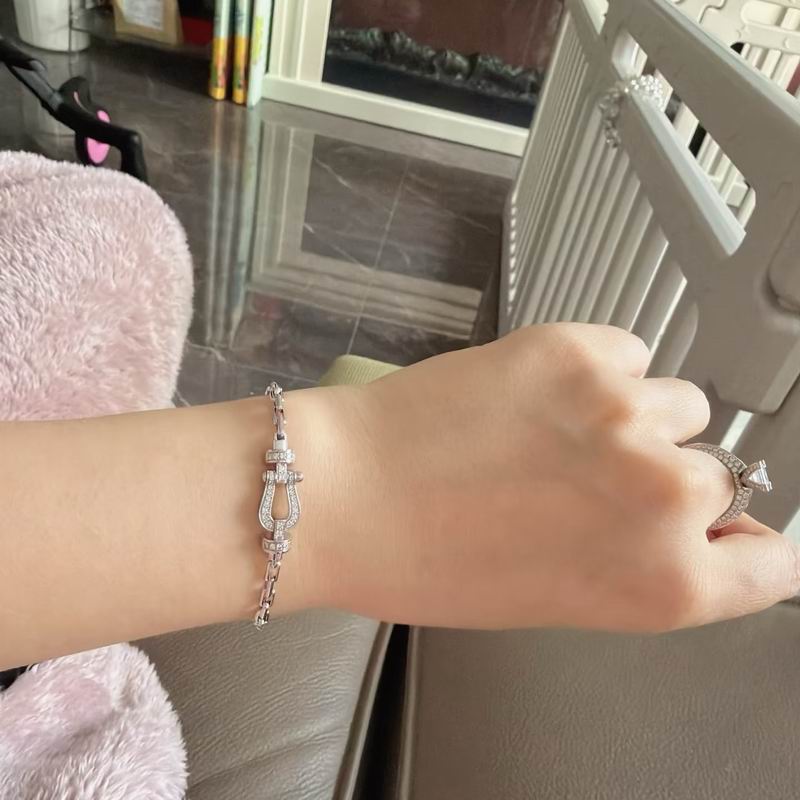 Fred  Bracelet  04yxs05 (9)