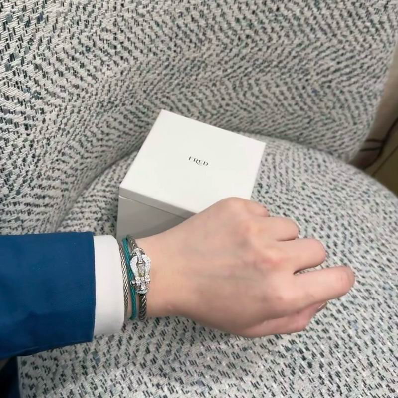 Fred  Bracelet  04yxs23 (3)
