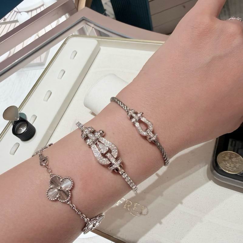 Fred  Bracelet  05yxs02 (8)
