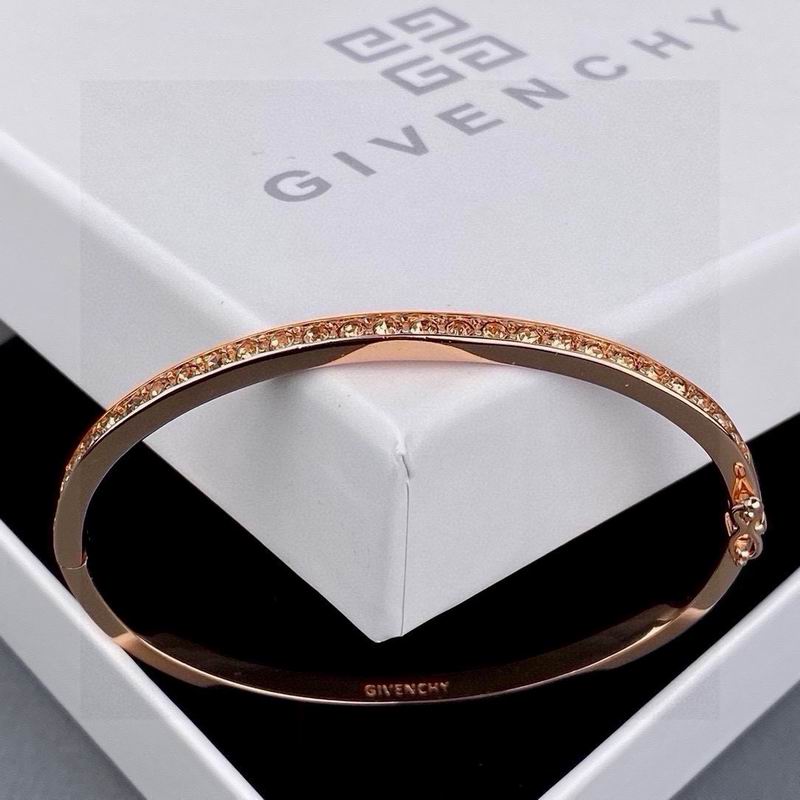 Givenchy  Bracelet  03yxs01 (5)