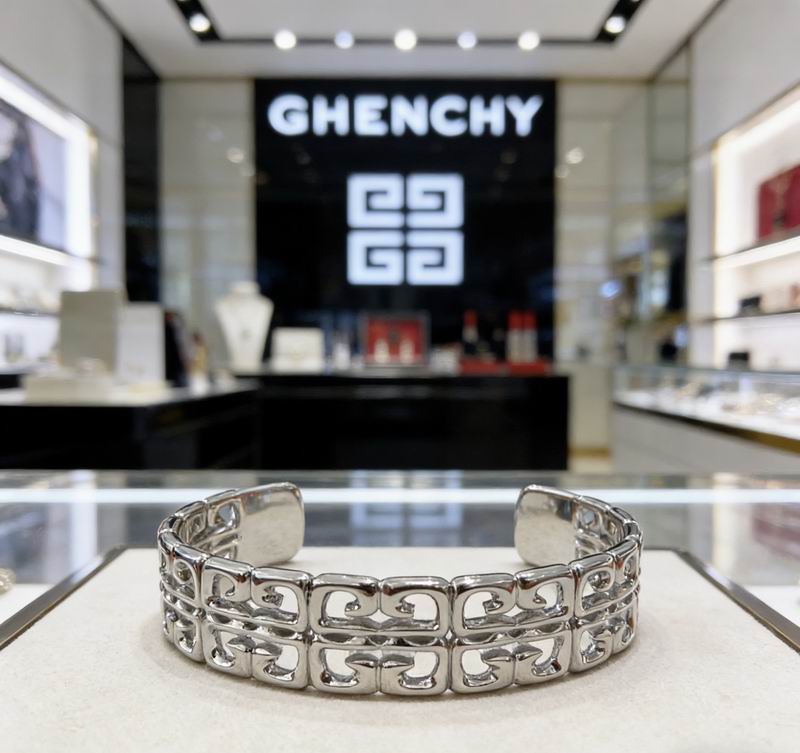 Givenchy  Bracelet  03yxs03 (10)