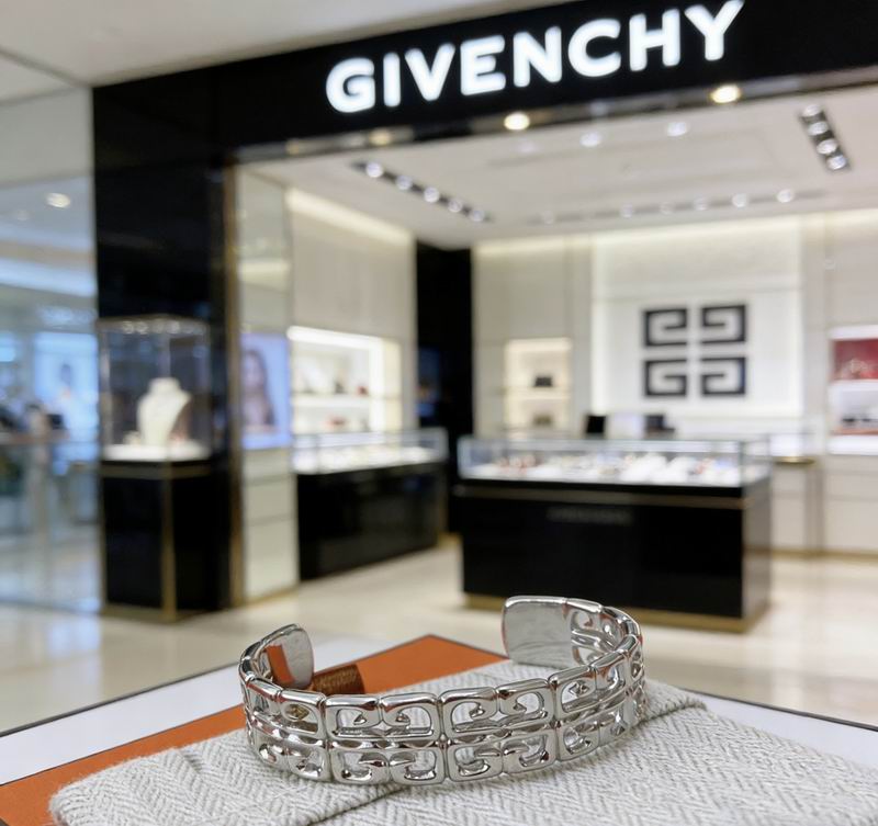 Givenchy  Bracelet  03yxs03 (11)