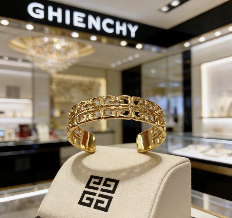 Givenchy  Bracelet  03yxs03 (2)