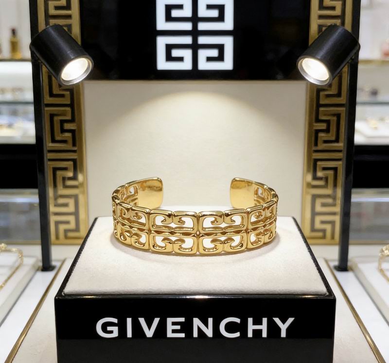 Givenchy  Bracelet  03yxs03 (4)