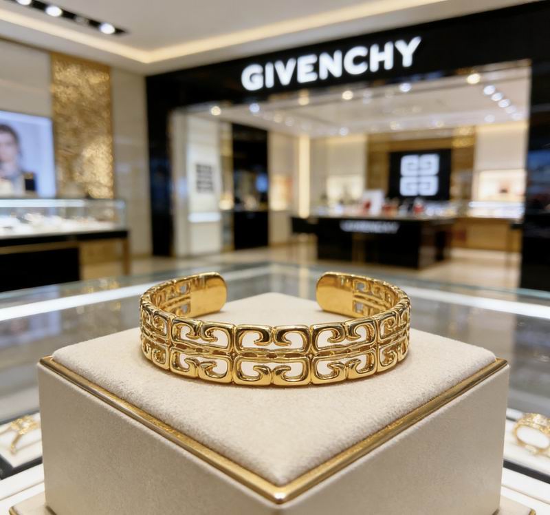 Givenchy  Bracelet  03yxs03 (5)
