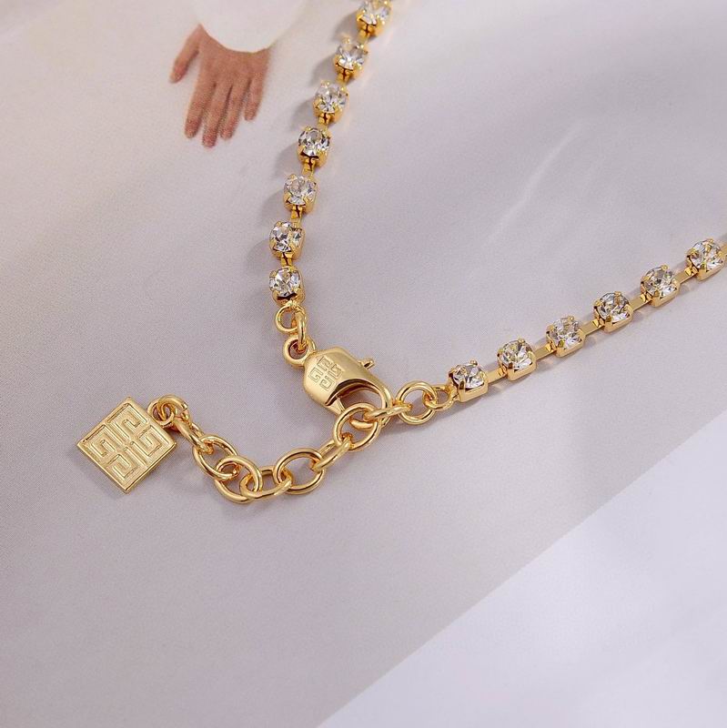 Givenchy  Necklace 02yxs01 (3)
