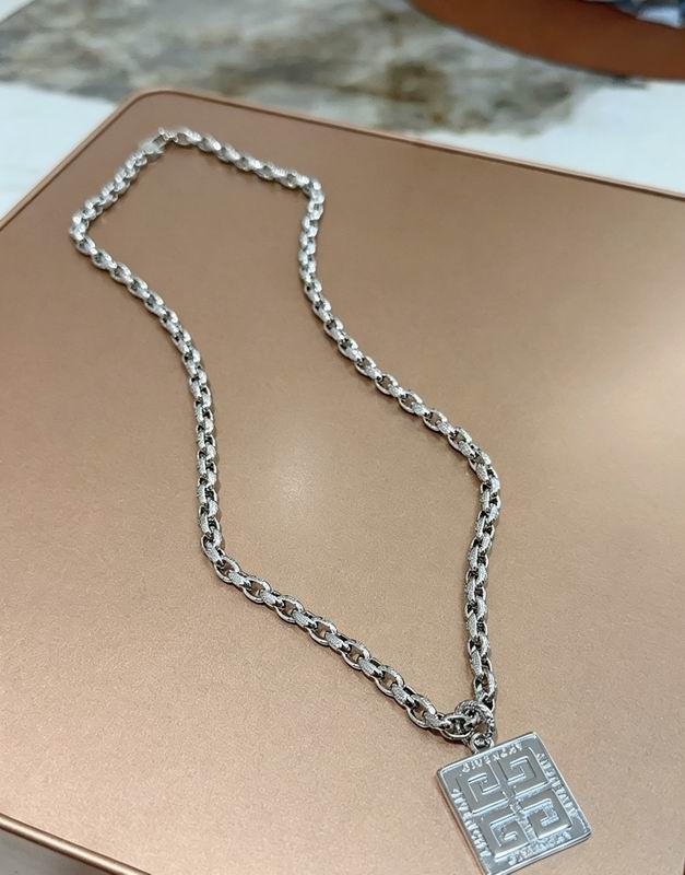 Givenchy  Necklace 05yxs05 (4)