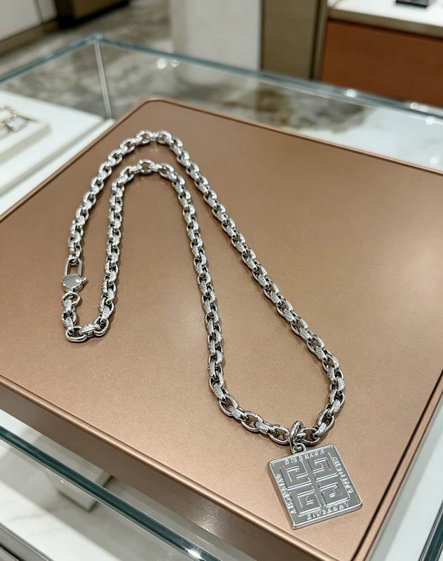 Givenchy  Necklace 05yxs05 (5)