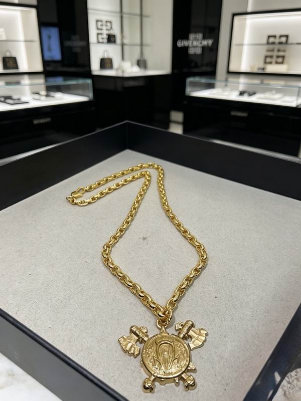 Givenchy  Necklace 05yxs07 (3)