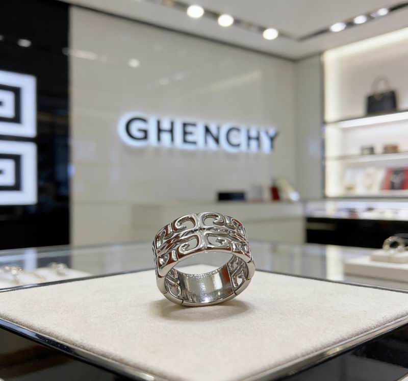 Givenchy  Ring 03yxs01 (2)