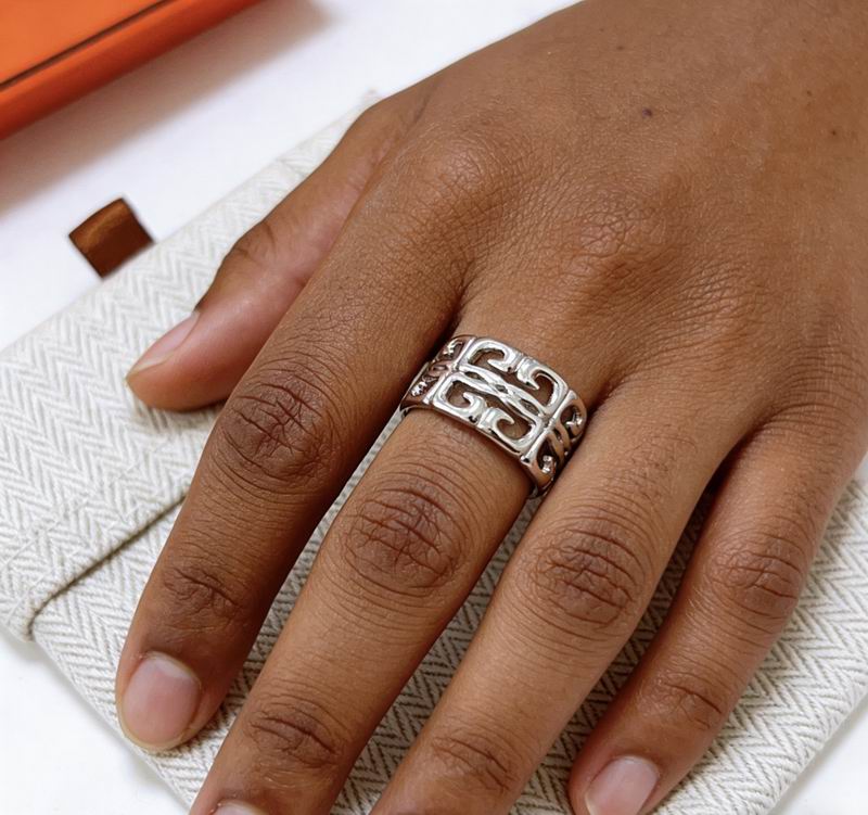 Givenchy  Ring 03yxs01 (3)