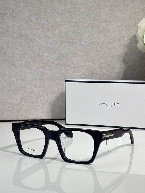 Givenchy 0509 c07