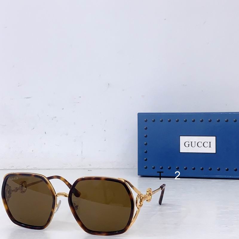 Gucci 0529 b02