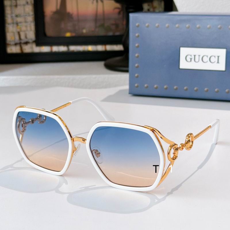Gucci GG1674 62 18-140 a05