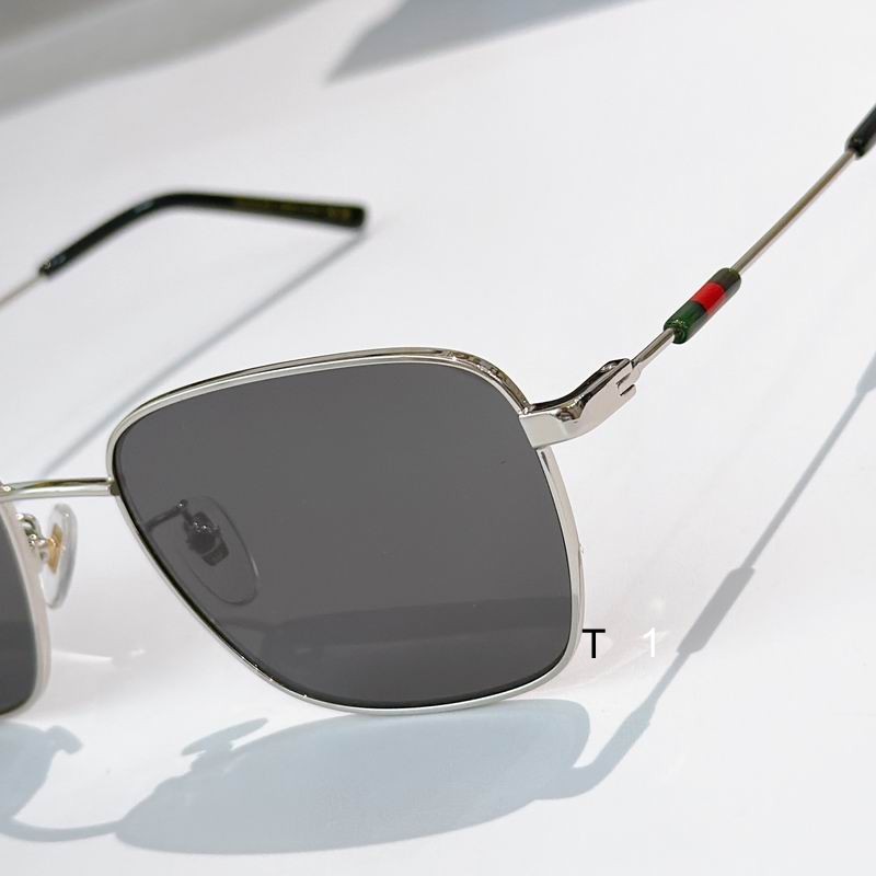 Gucci GG2097SK 52 19-145 a06